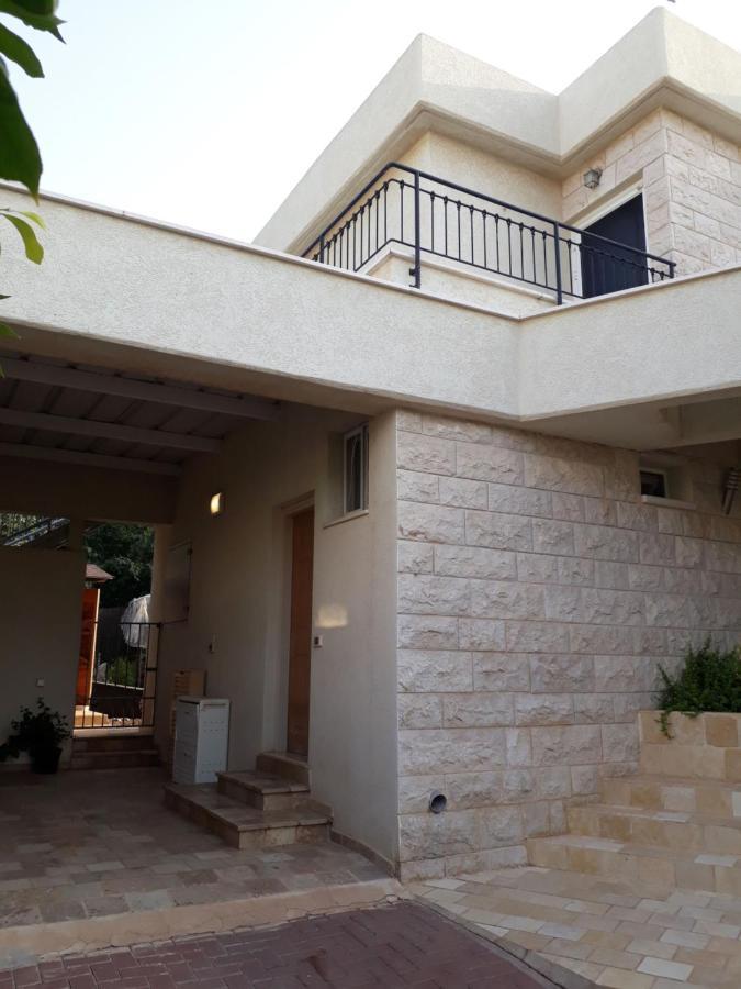 Ferienwohnung למרפסת La Balcona Chorazim Exterior foto