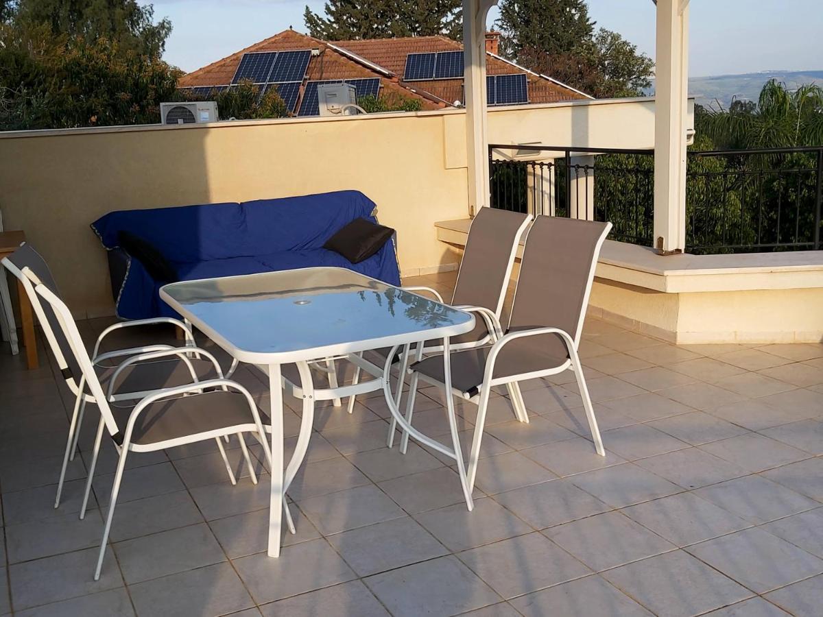 Ferienwohnung למרפסת La Balcona Chorazim Exterior foto