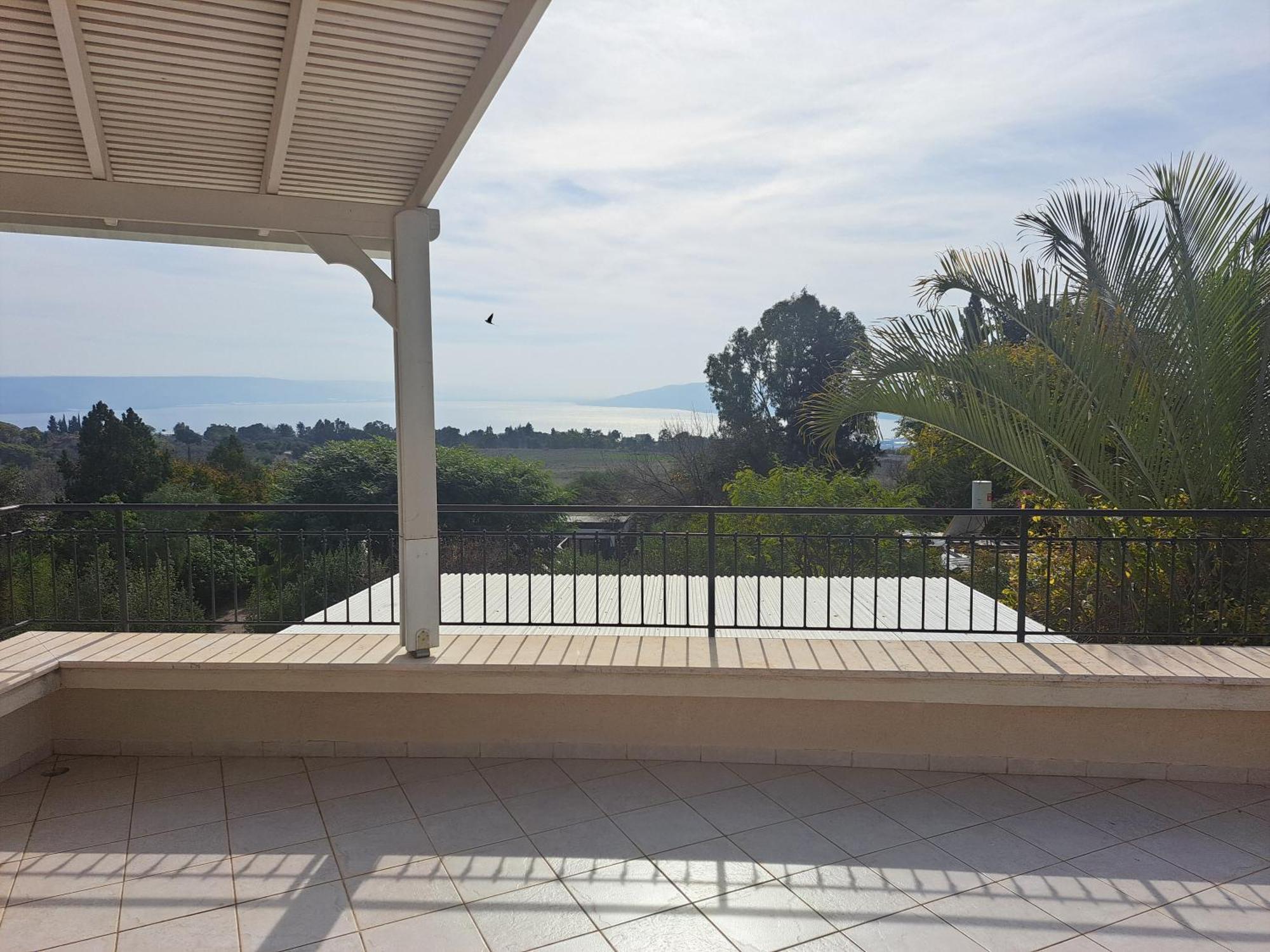 Ferienwohnung למרפסת La Balcona Chorazim Exterior foto